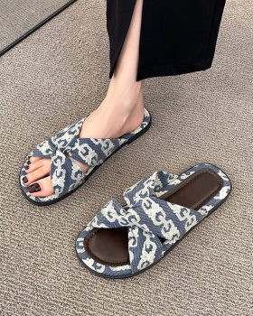 Flat fish mouth wears outside summer slippers for women