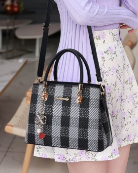 Korean style plaid messenger bag simple Casual handbag