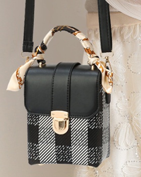 Korean style plaid bag shoulder fashion messenger bag