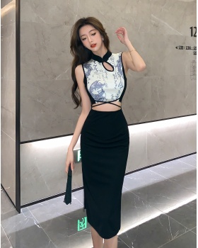 Slim Chinese style hollow cheongsam sexy temperament split dress