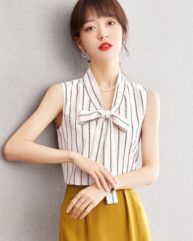 Chiffon V-neck sleeveless shirt summer stripe vest for women