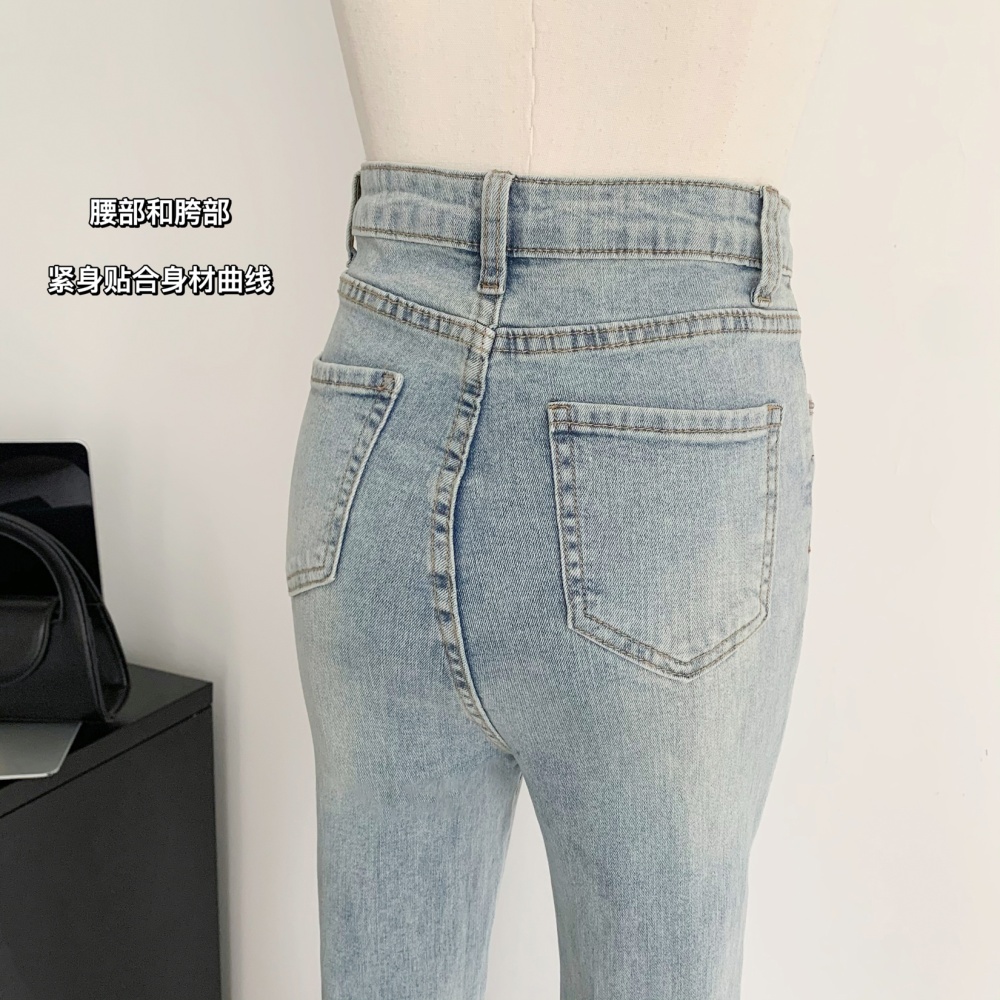 Micro speaker high waist pants legs light-blue jeans
