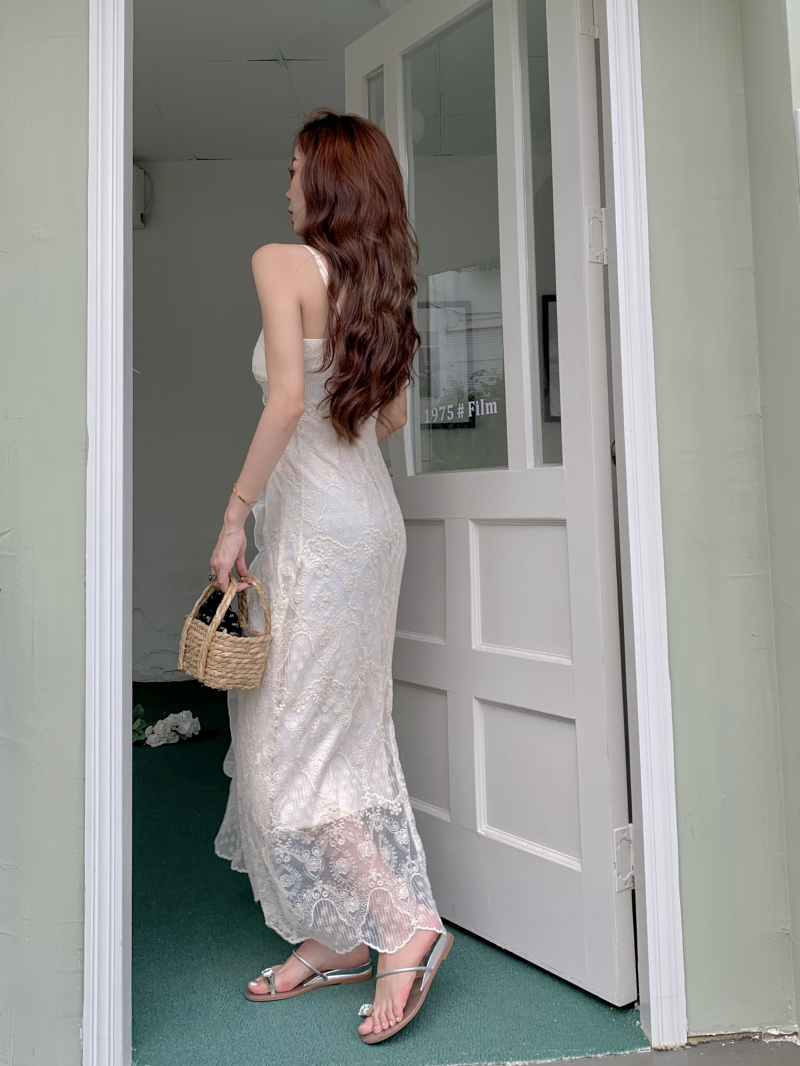Slim lace all-match strap dress