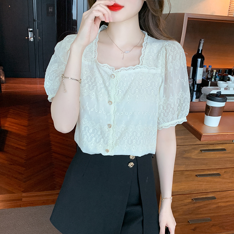 Embroidered short sleeve shirt square collar tops