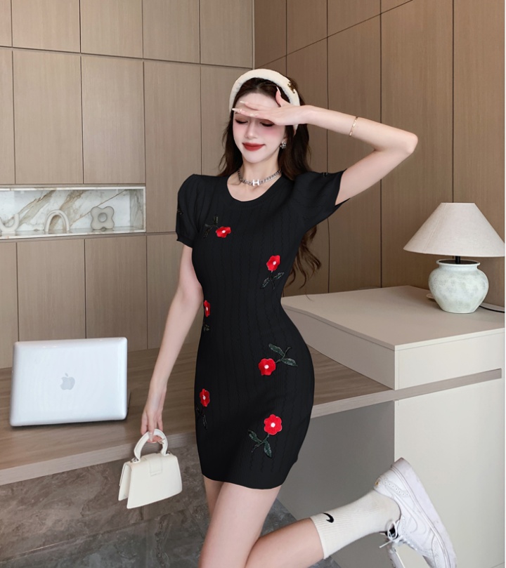 Temperament slim snake puff sleeve stereoscopic dress