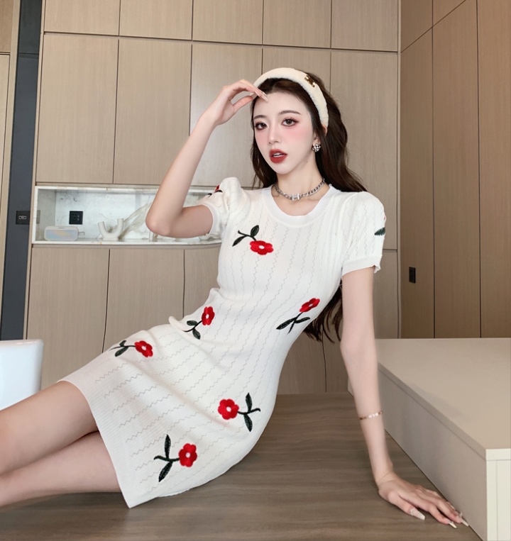 Temperament slim snake puff sleeve stereoscopic dress