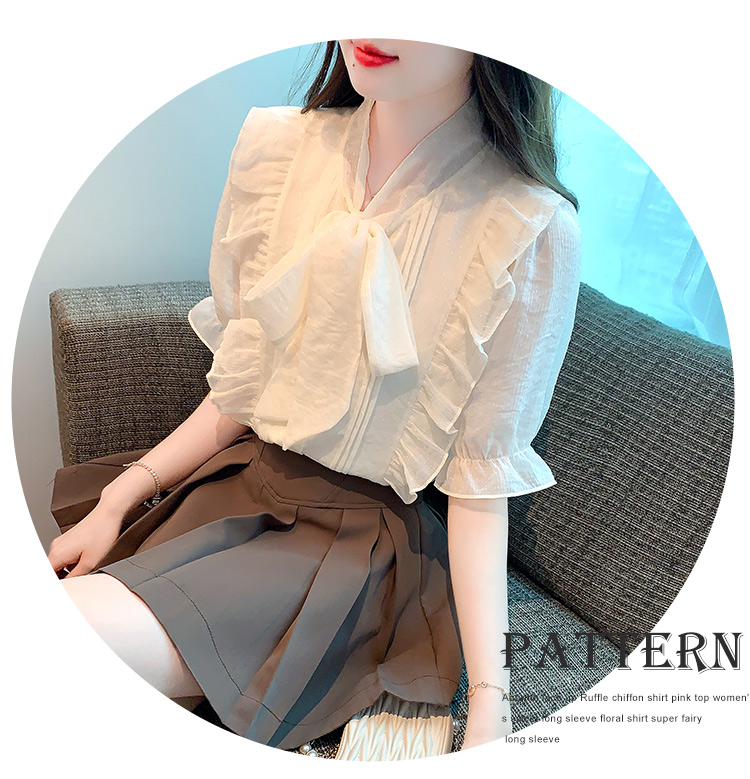Wood ear tops Western style small shirt for women