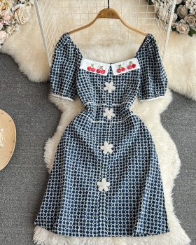 Retro square collar embroidery summer court style dress