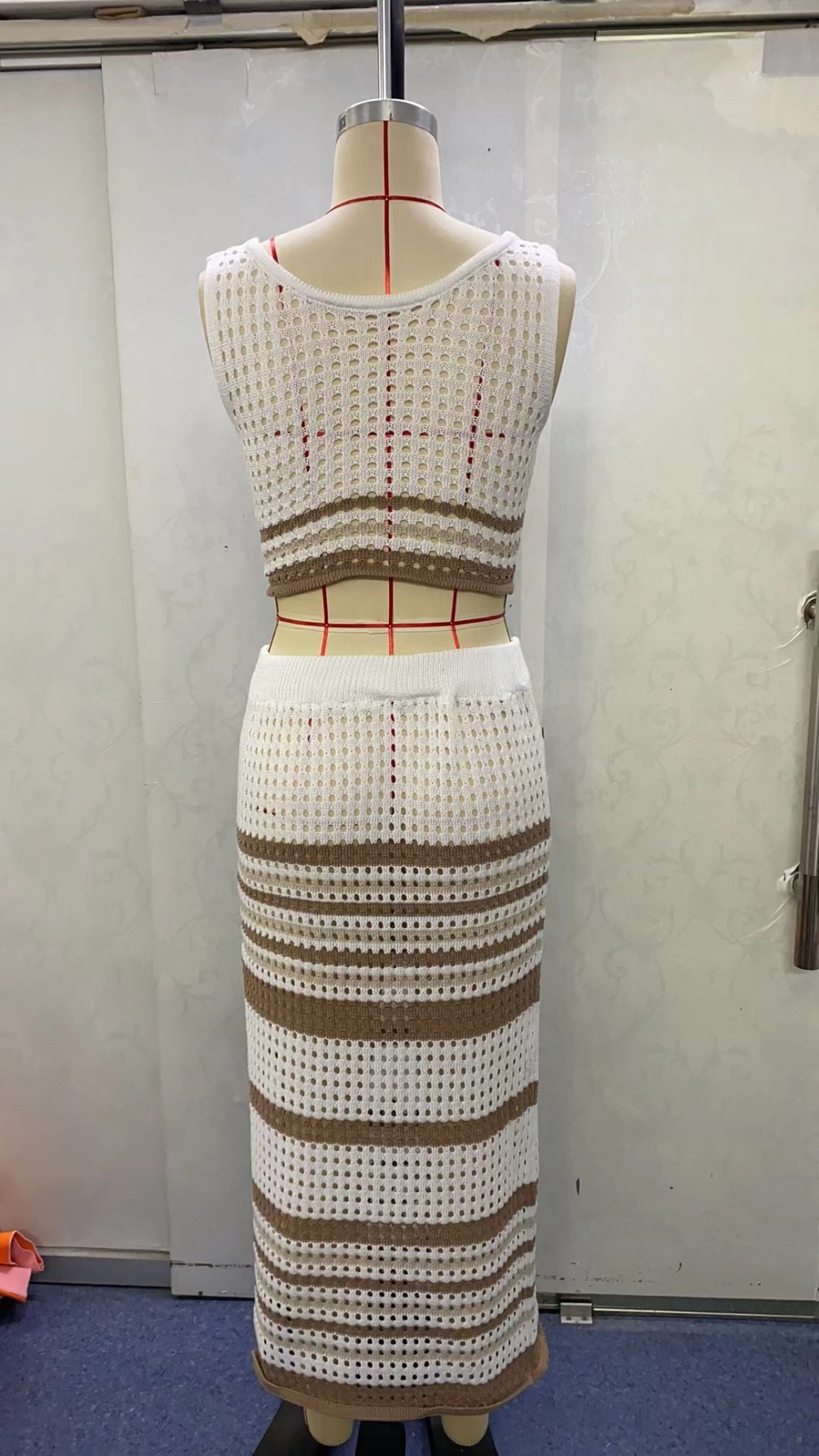 Sexy sleeveless split skirt European style knitted vest a set