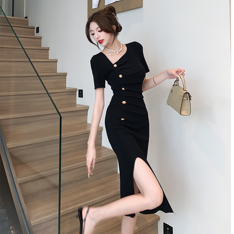Knitted Chinese style asymmetry oblique collar dress