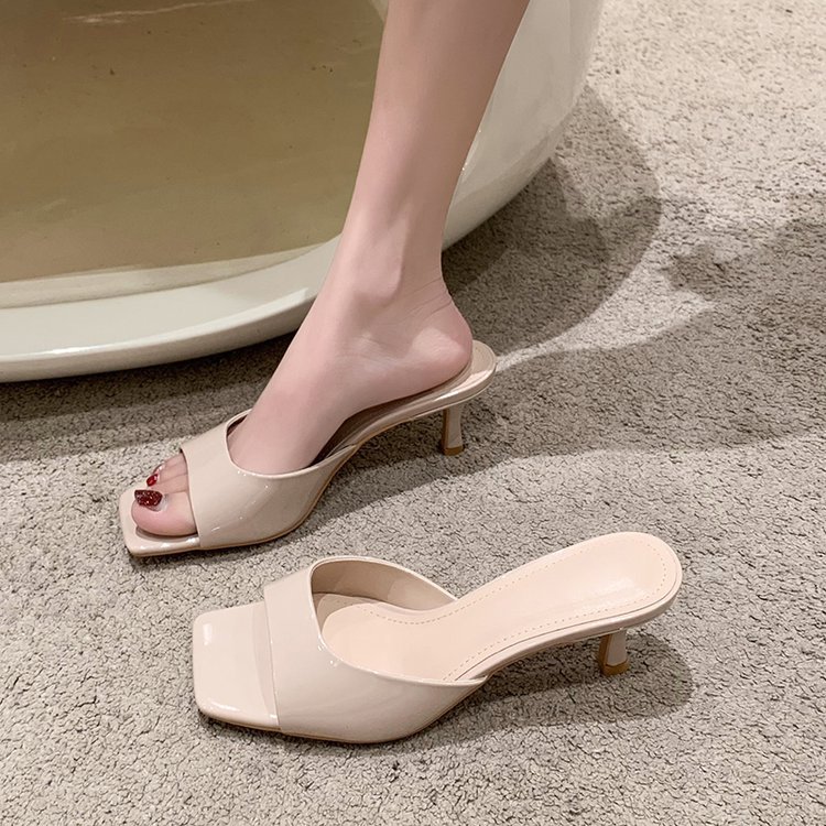 Middle-heel square head slippers Korean style shoes