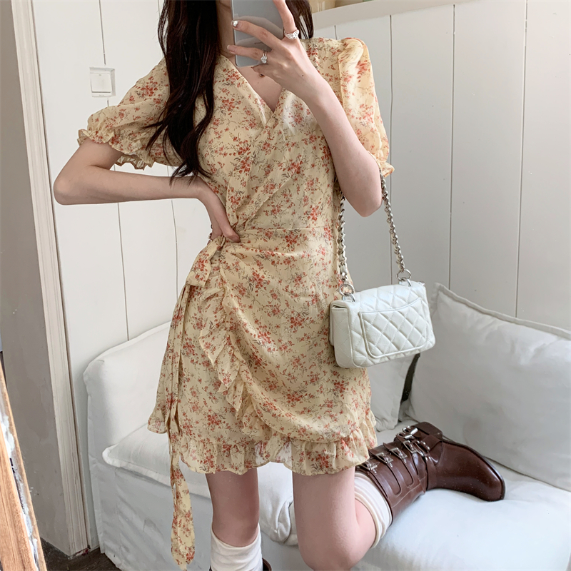 Floral unique V-neck puff sleeve sexy dress