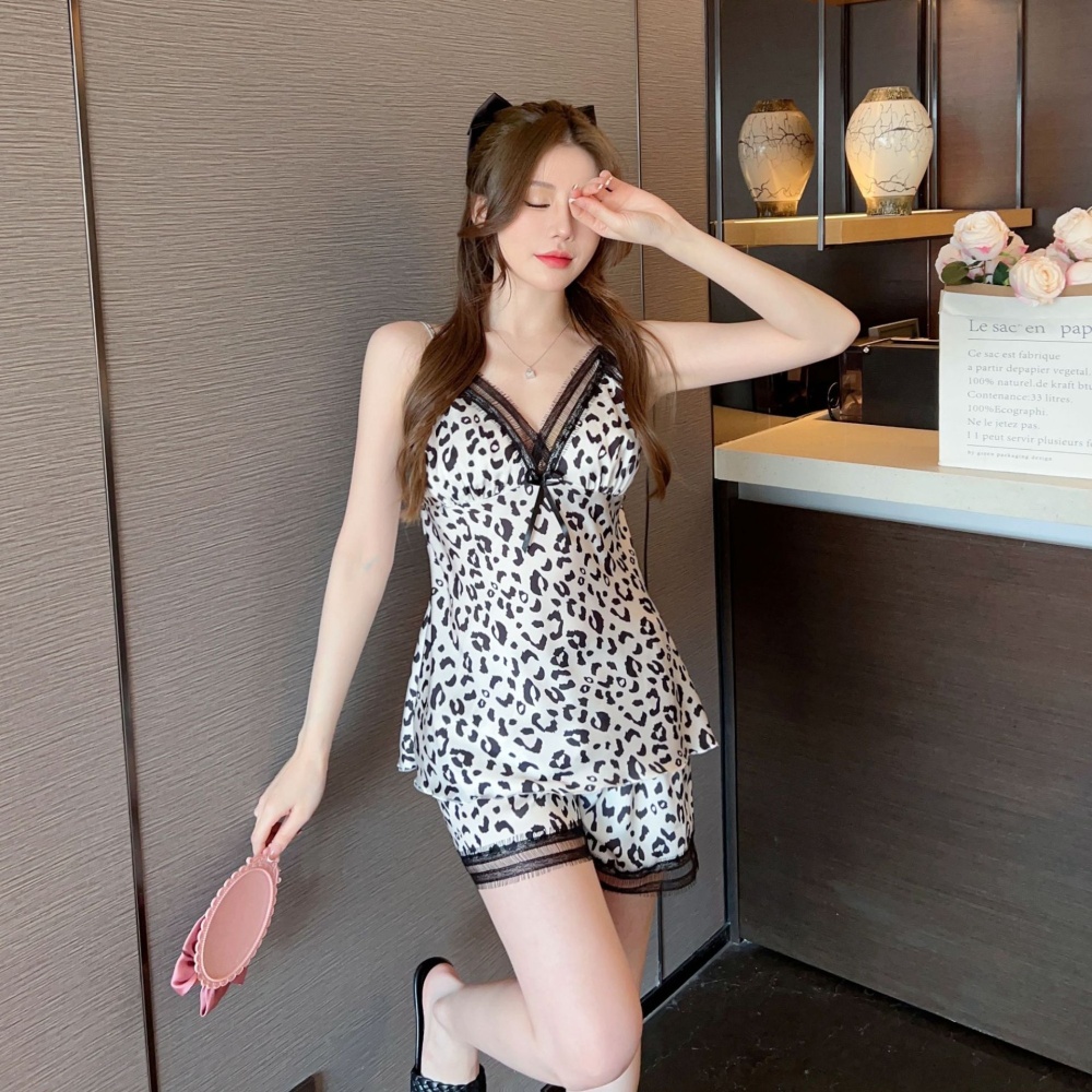 Sling imitation silk shorts leopard pajamas for women