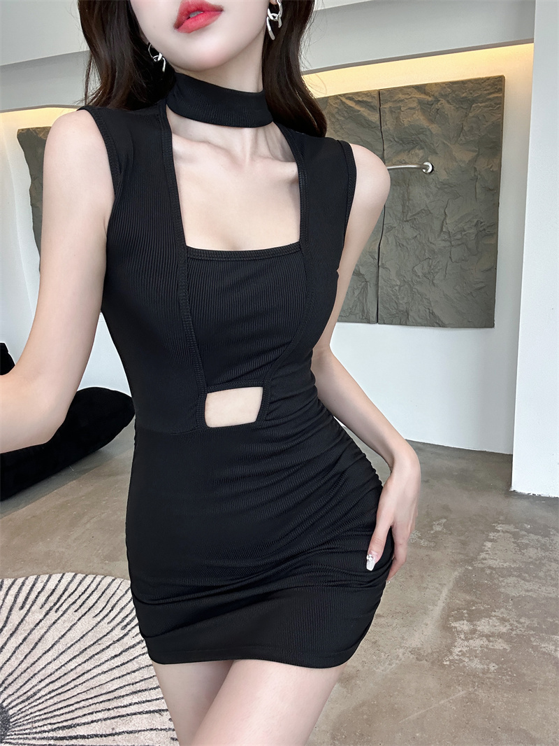 Slim black dress sexy sleeveless T-back for women