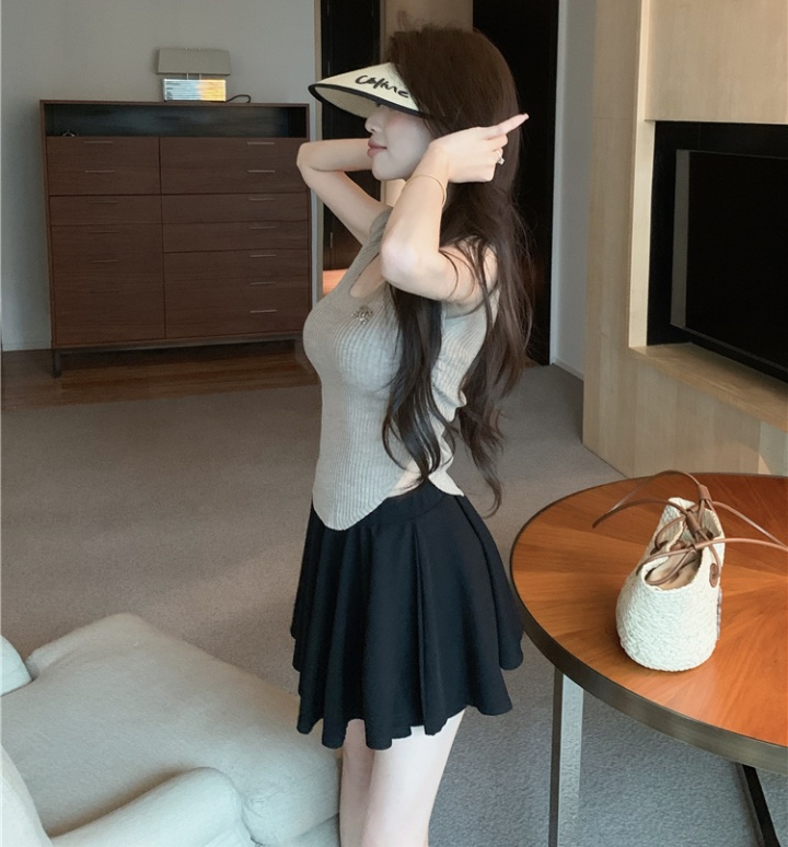 Pleated short sleeve sweater U-neck sexy short skirt 2pcs set