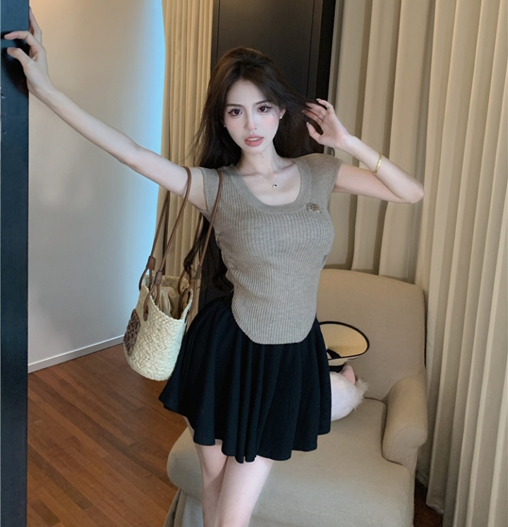 Pleated short sleeve sweater U-neck sexy short skirt 2pcs set