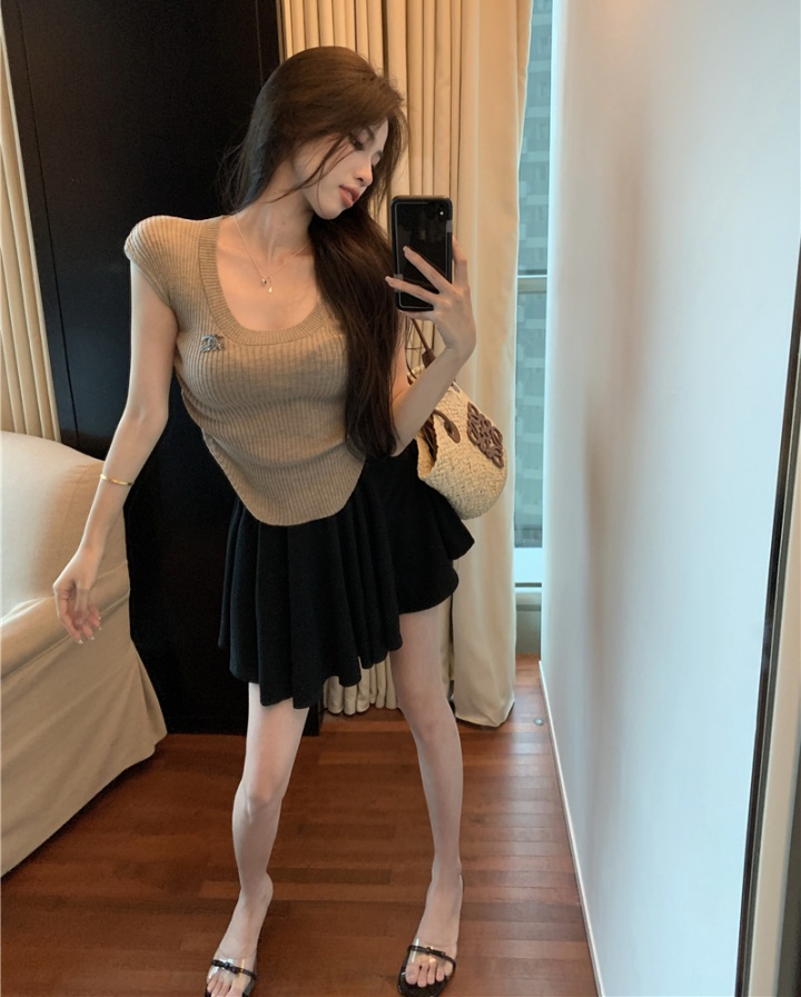 Pleated short sleeve sweater U-neck sexy short skirt 2pcs set