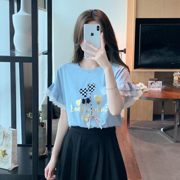Short sleeve lace flowers trumpet sleeves T-shirt for women
