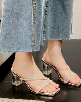 Korean style thick summer fashion wears outside slippers