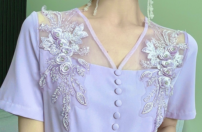 Split embroidered V-neck beading slim dress for women