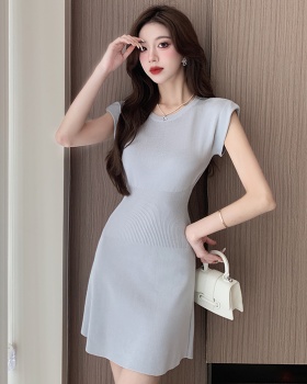 Tender knitted gray slim summer dress