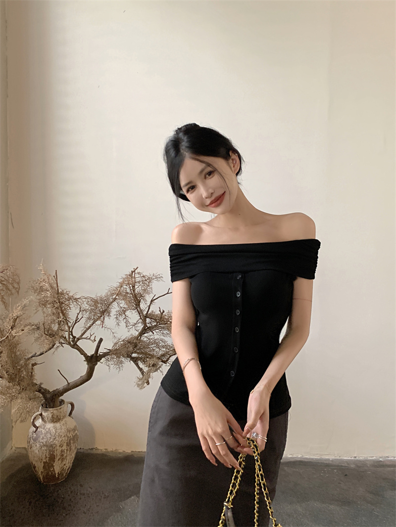Bottoming strapless flat shoulder tops knitted sexy cardigan