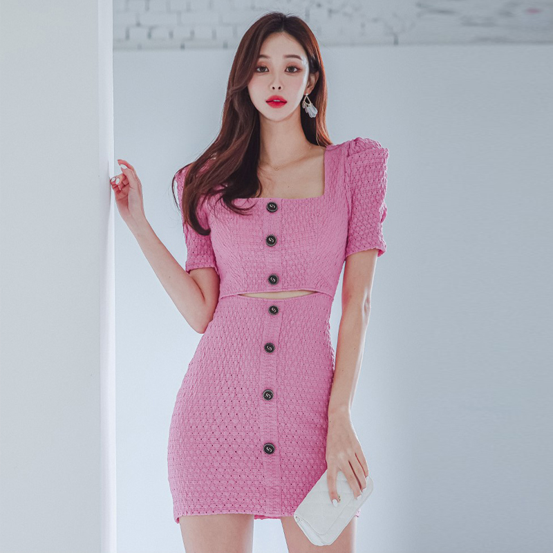 Single-breasted square collar dress