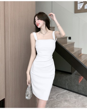Sleeveless package hip T-back pinched waist slim dress