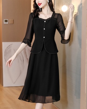 Small square collar large yard dress for women