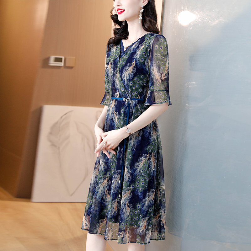 Slim summer lace printing V-neck imitation silk dress