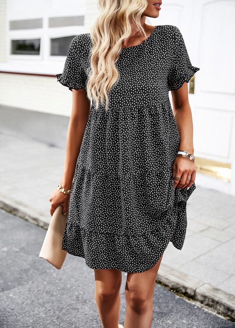 Spring and summer European style dress for women