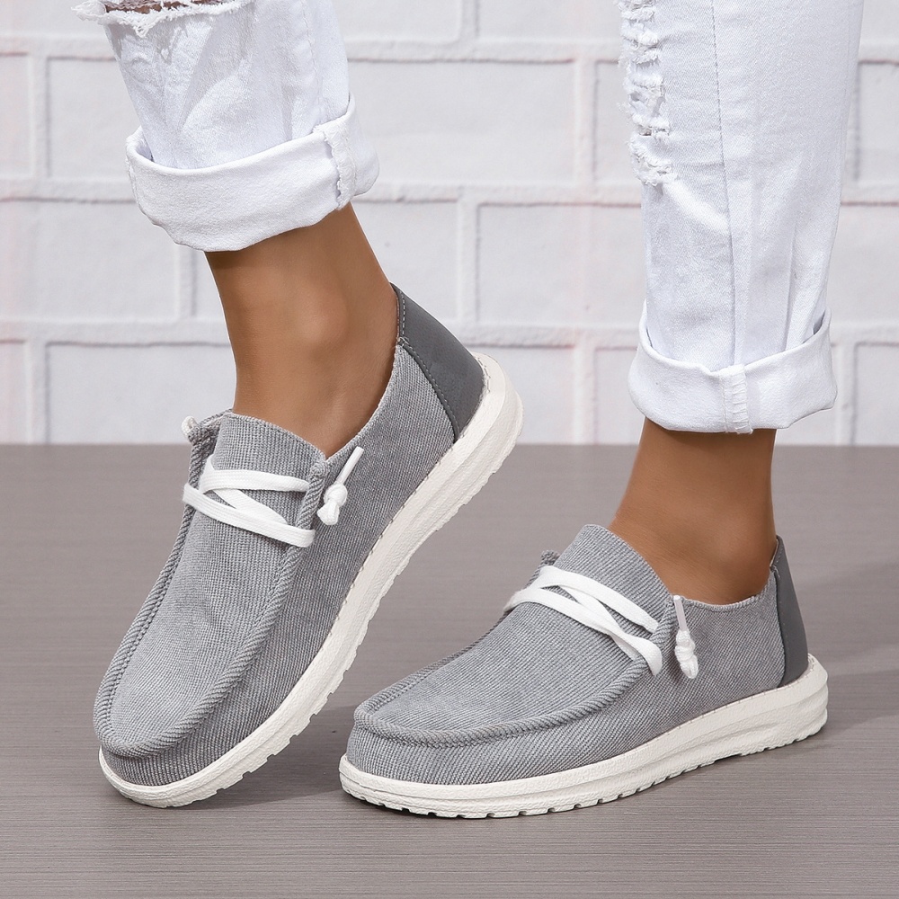 Casual frenum large yard shoes for women