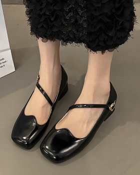 Small square head shoes thick low leather shoes