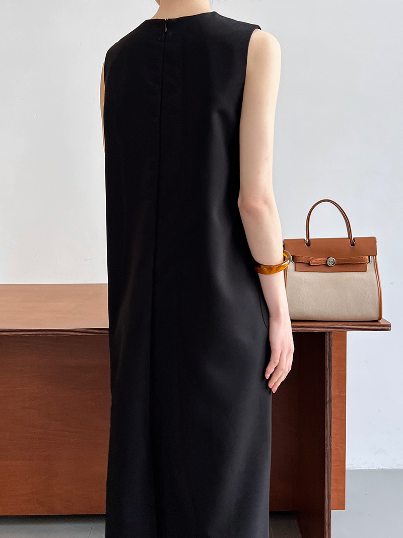 Simple loose business suit sleeveless dress for women
