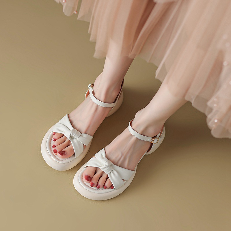 Low buckle open toe summer thick crust thick sandals