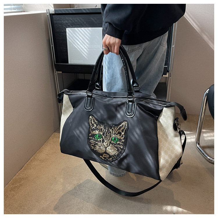 High capacity handbag kitty travel bag for women