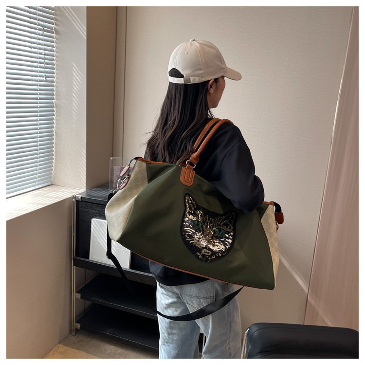 High capacity handbag kitty travel bag for women