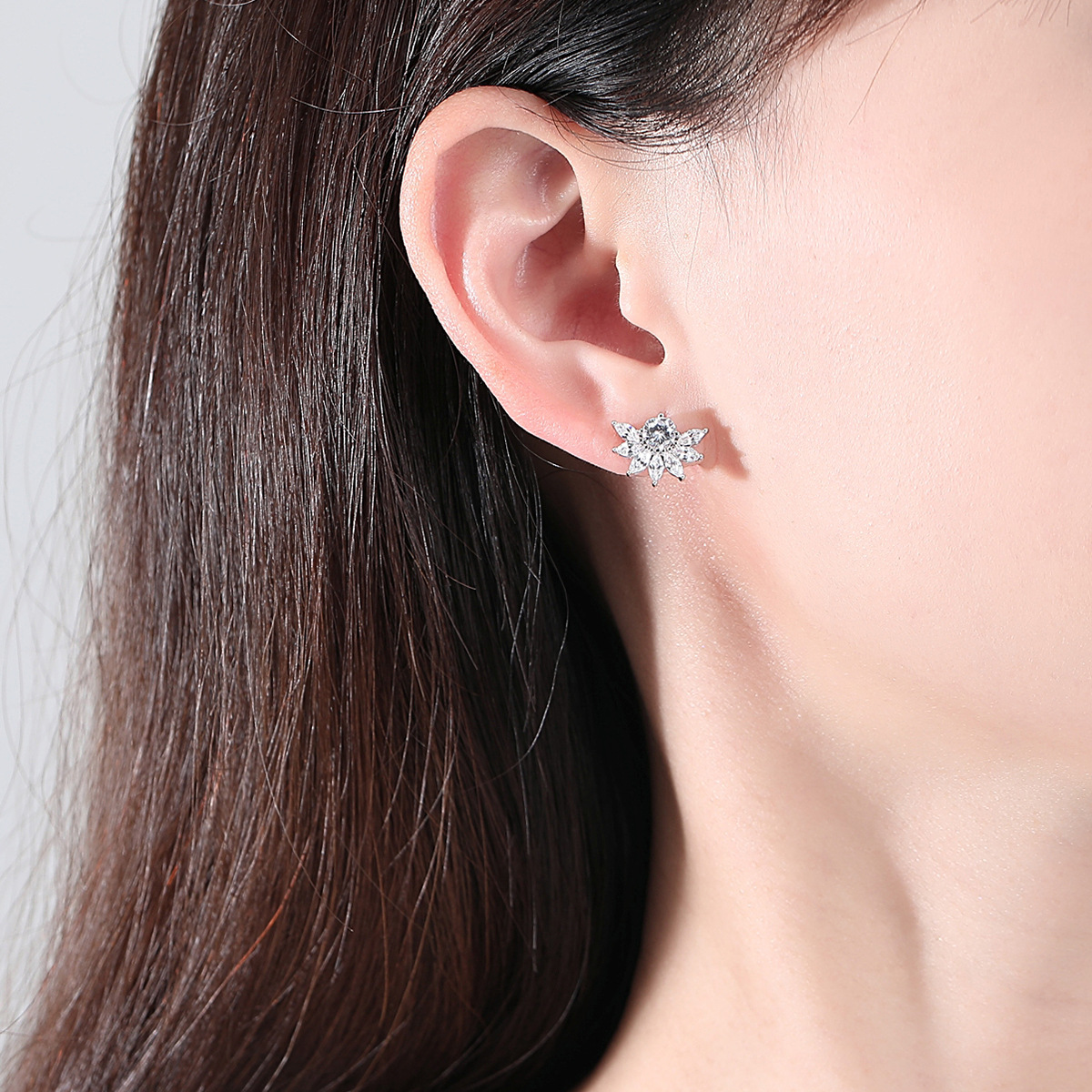 Niche temperament stud earrings zircon earrings for women