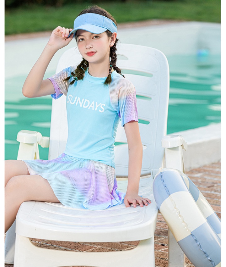Girl separate vacation sports maiden swimwear 2pcs set