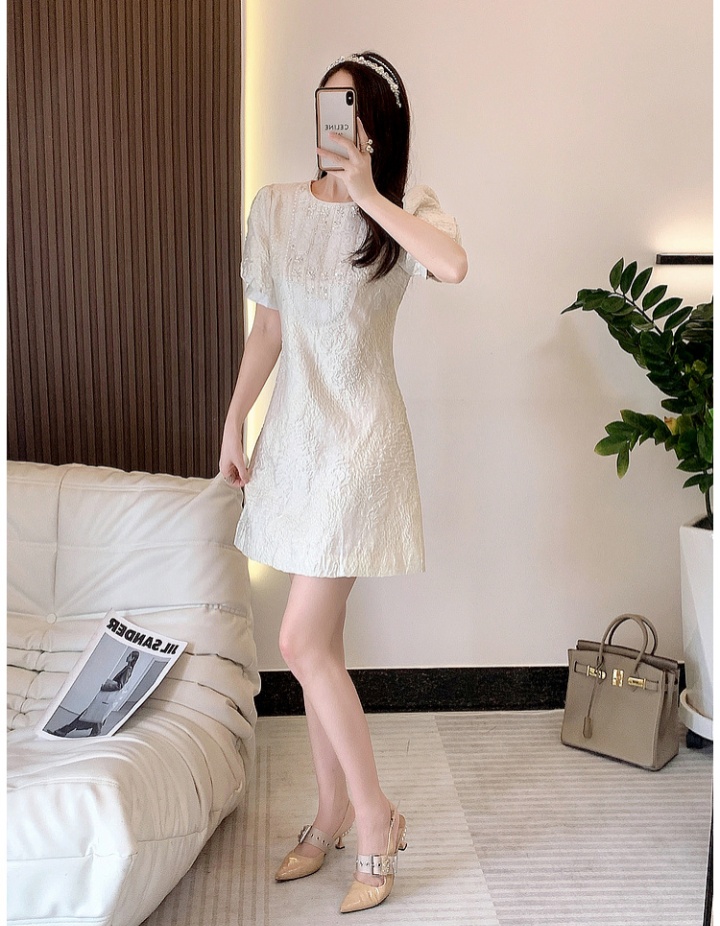 Fashion and elegant beading relief dress for women