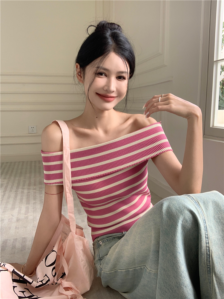 Casual sweater flat shoulder tops for women