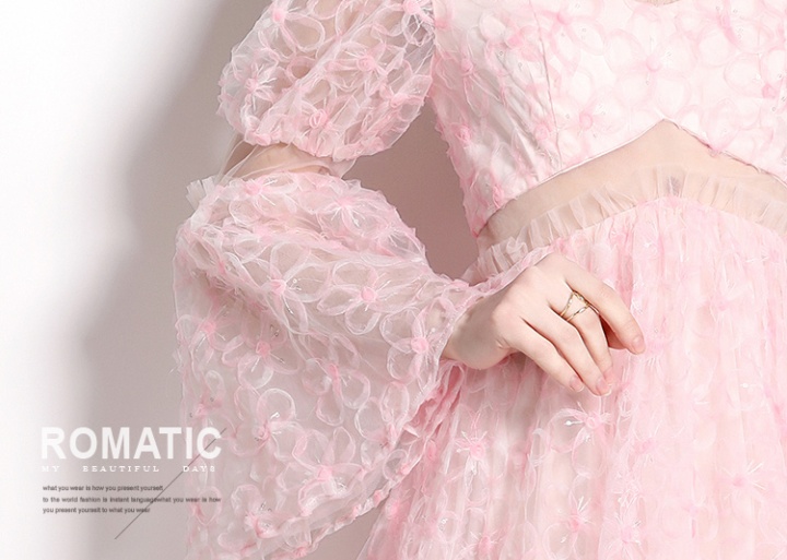 Trumpet sleeves strapless pink temperament dress