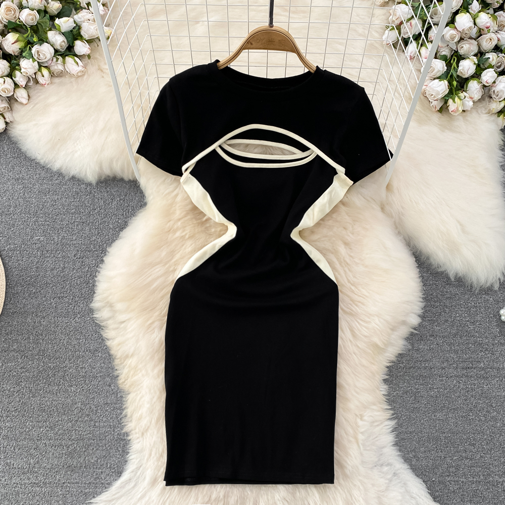 Pseudo-two pinched waist round neck chest hollow dress