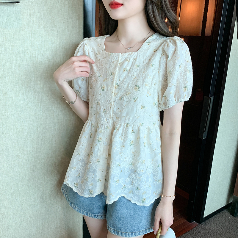Floral loose embroidery puff sleeve Cover belly tops for women