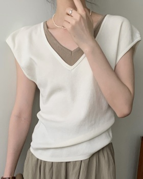 Summer sleeveless tops V-neck T-shirt for women