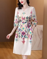 Spring and summer floral refinement dress for women