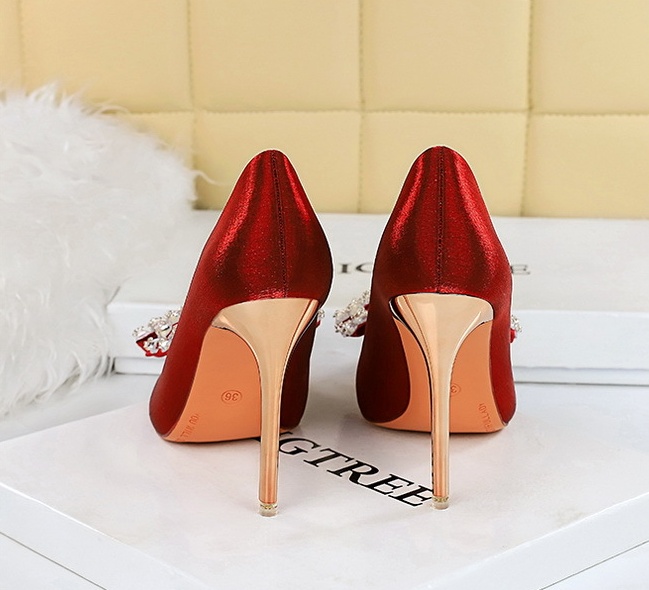 Bow high-heeled shoes pointed high-heeled shoes