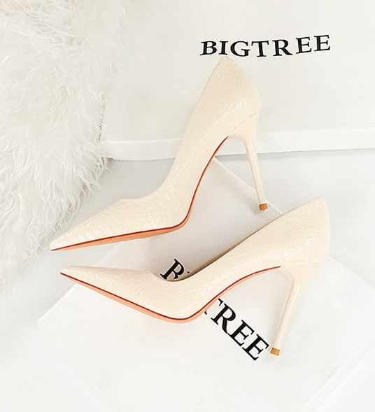 Fashion sexy high-heeled shoes pointed high-heeled shoes