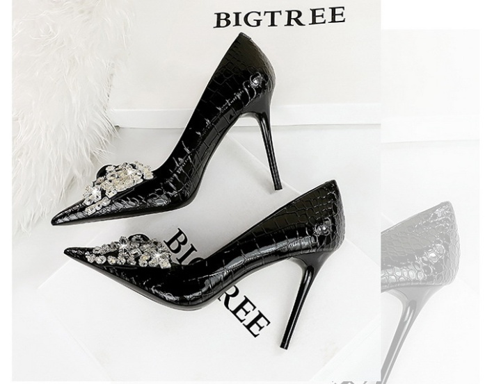 Pointed shoes rhinestone high-heeled shoes for women