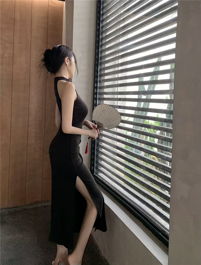 Sexy split retro long dress maiden light cheongsam